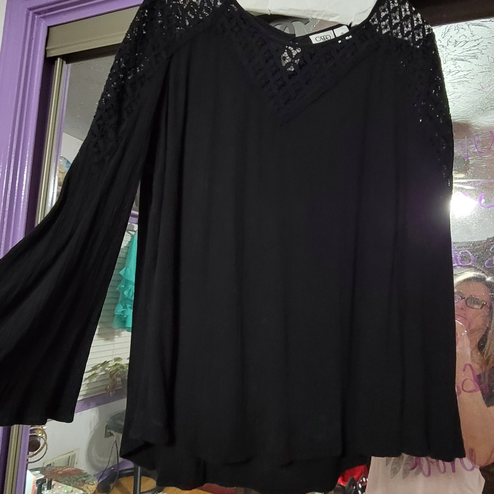 Cato Pullover Top